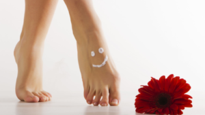 Read more about the article 4 Steps to Weekly Foot Care Routine for Wellness